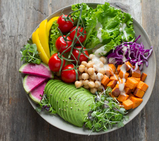 Salad rau củ tươi